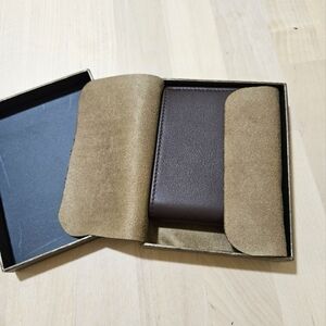 Leatherology Men's Brown Leather Wallet NWT